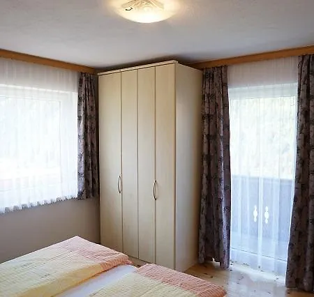Schmid Sieglinde Apartamento *